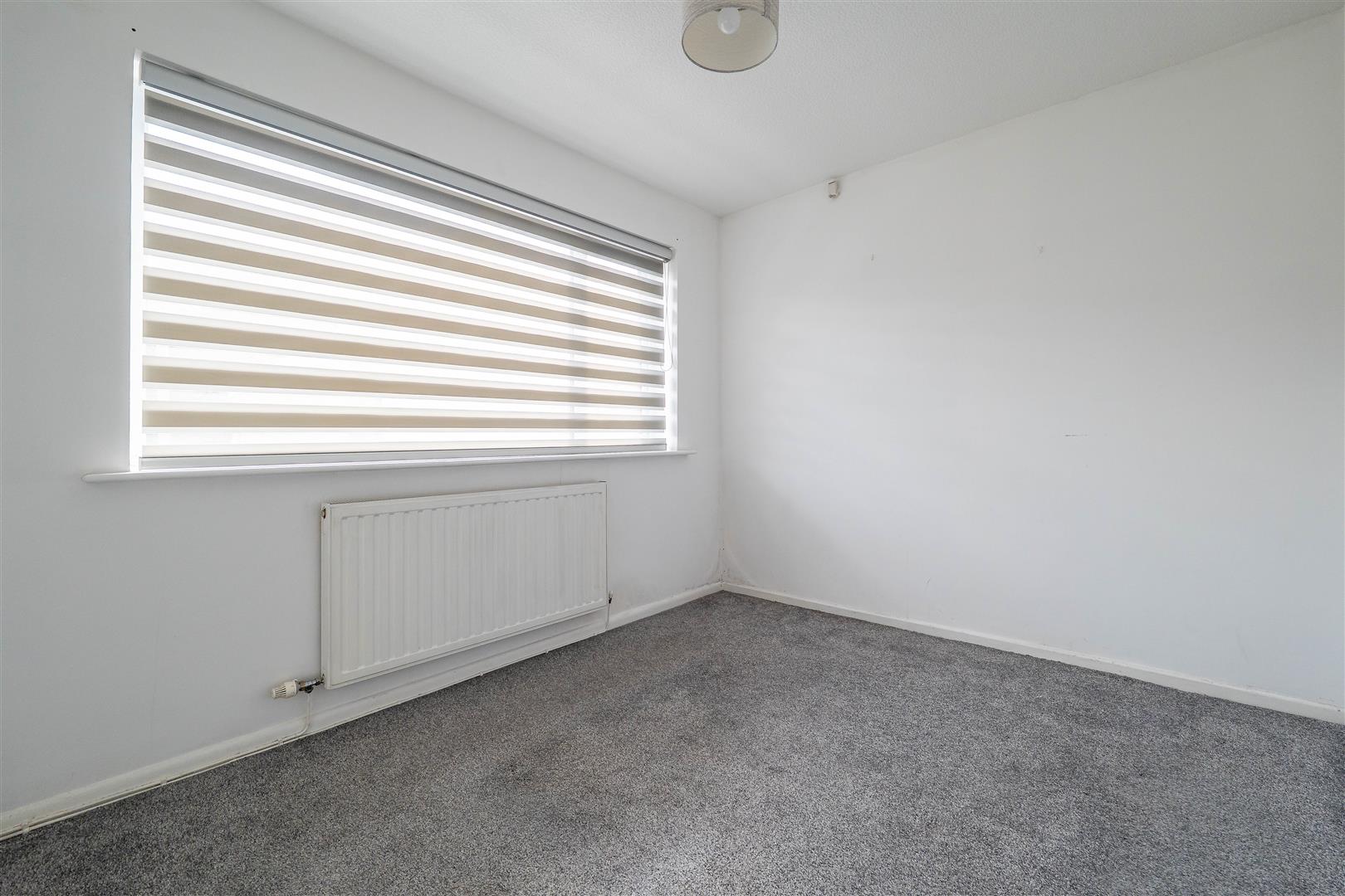 2 bed property in Albrighton Close, Preston